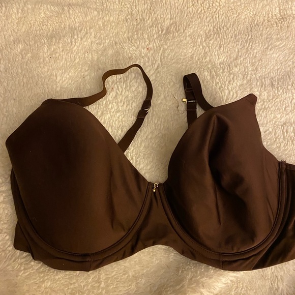 NWOT 2 - Designed for T-shirts, 2 are lace. Basic, beautiful colors. Never worn! - Picture 5 of 8